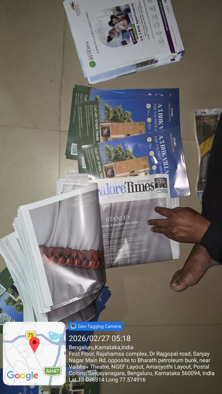 Side by side comparison of folded leaflet versus unfolded flyer for Indian newspaper insertion showing 130 GSM and 80 GSM paper